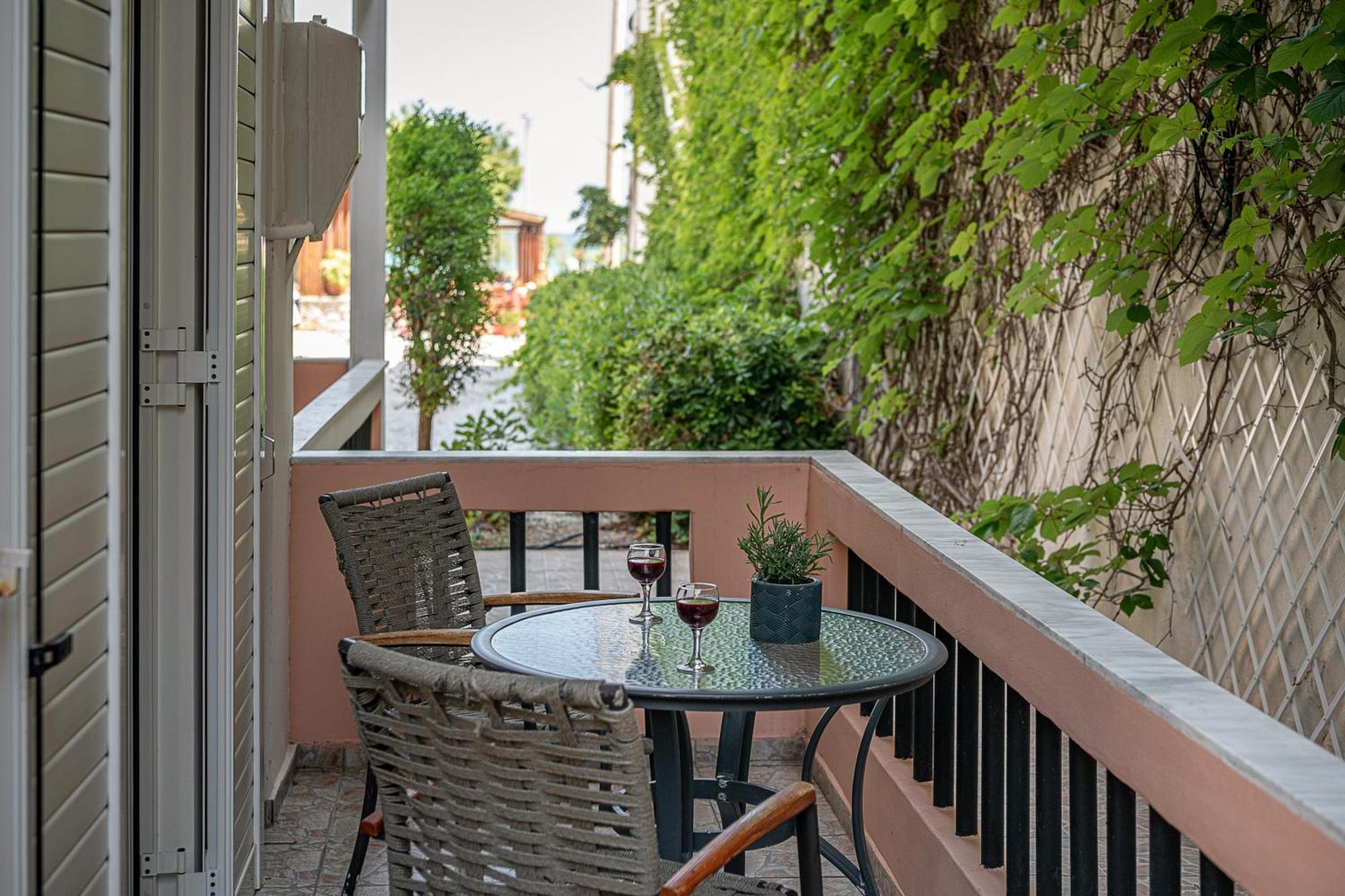 Elena Seafront Luxury Apartments Almirida Quarto foto