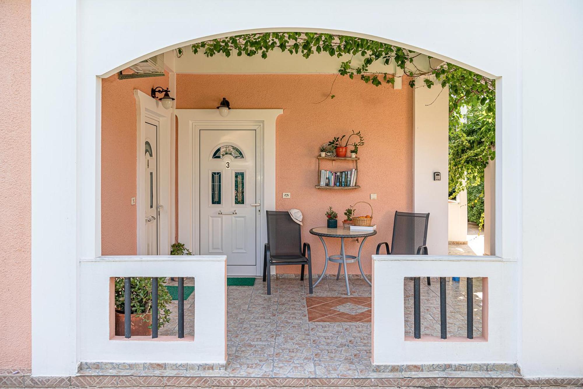 Elena Seafront Luxury Apartments Almirida Quarto foto